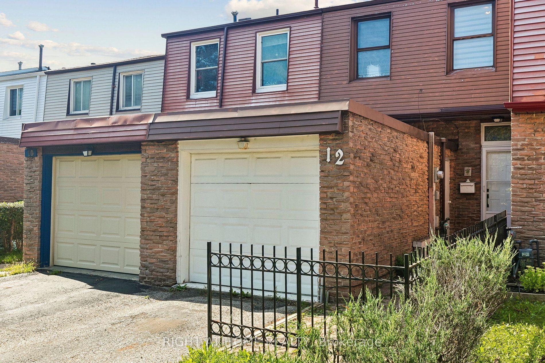 12 l'amoreaux Drive, Toronto — Townhouse for sale, photo 1