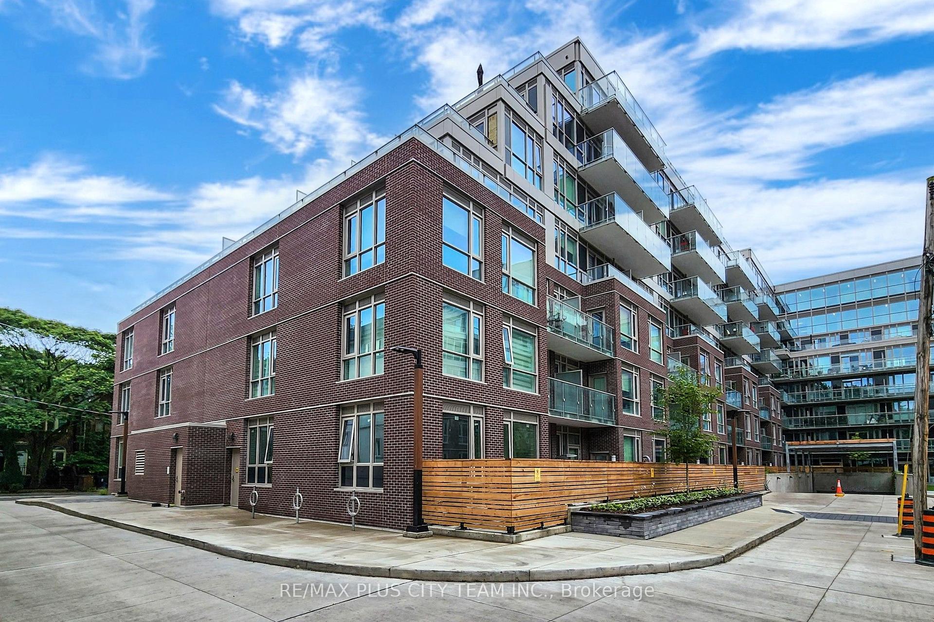 150 Logan Avenue 542 #542, Toronto — Condo for lease, photo 1