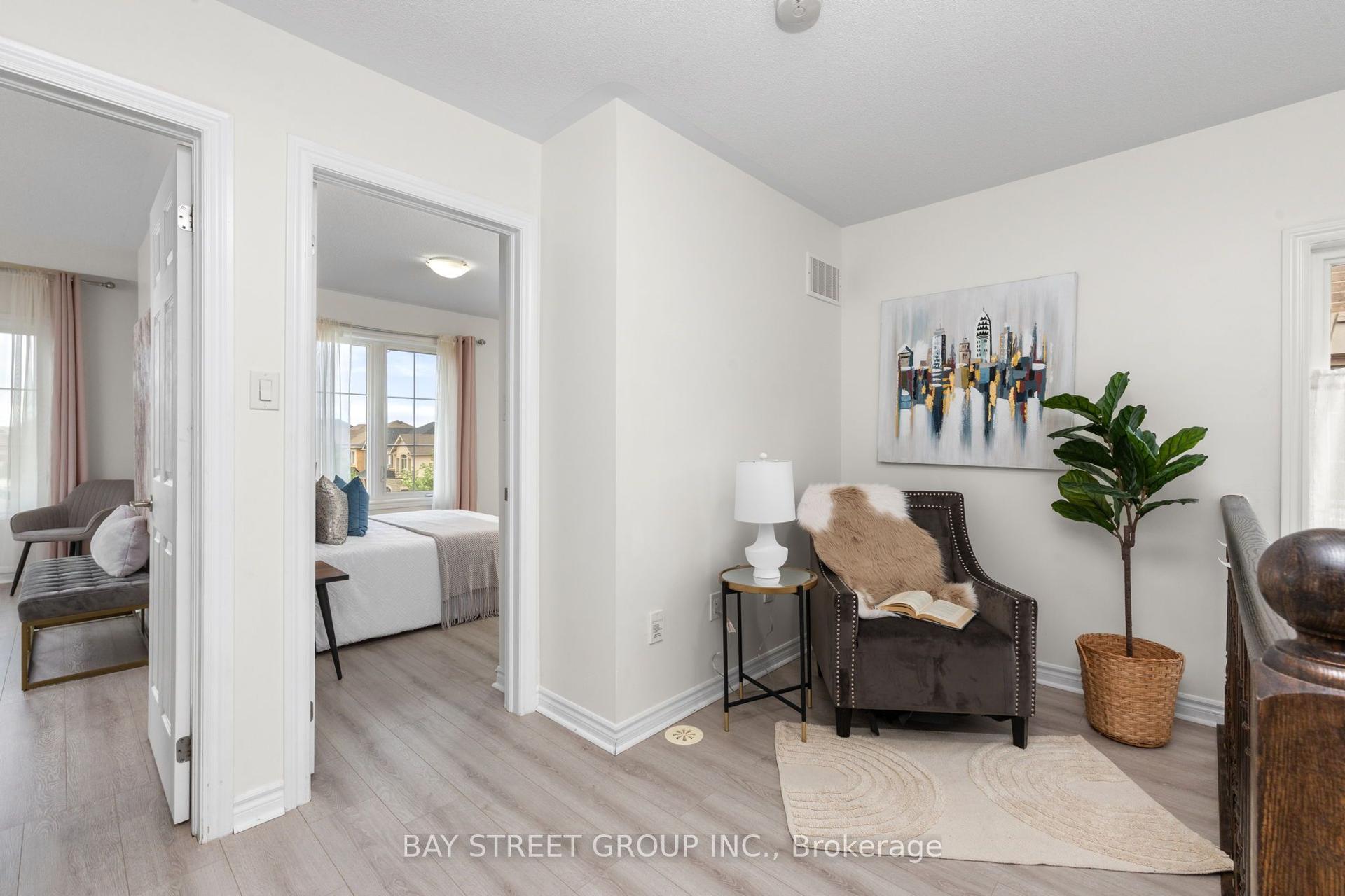 2564 Grand Oak Trail, Oakville — Townhouse for sale, photo 1
