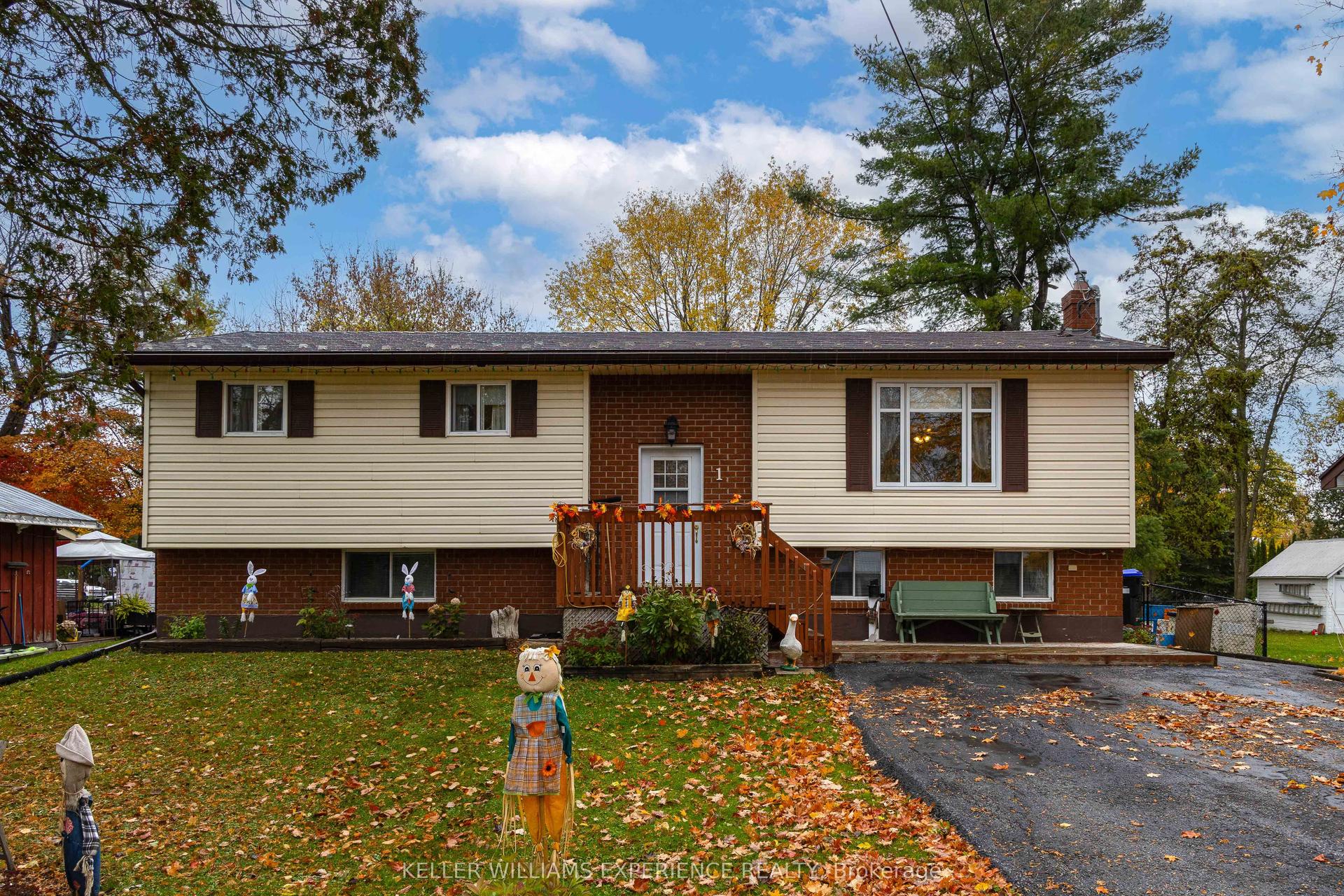 1 Bush Street — photo 1