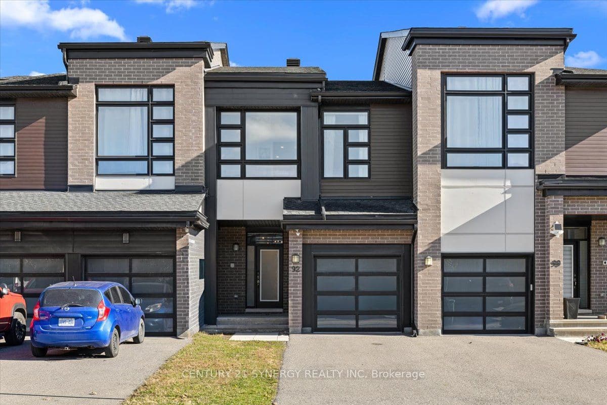 92 Longworth Avenue — photo 1