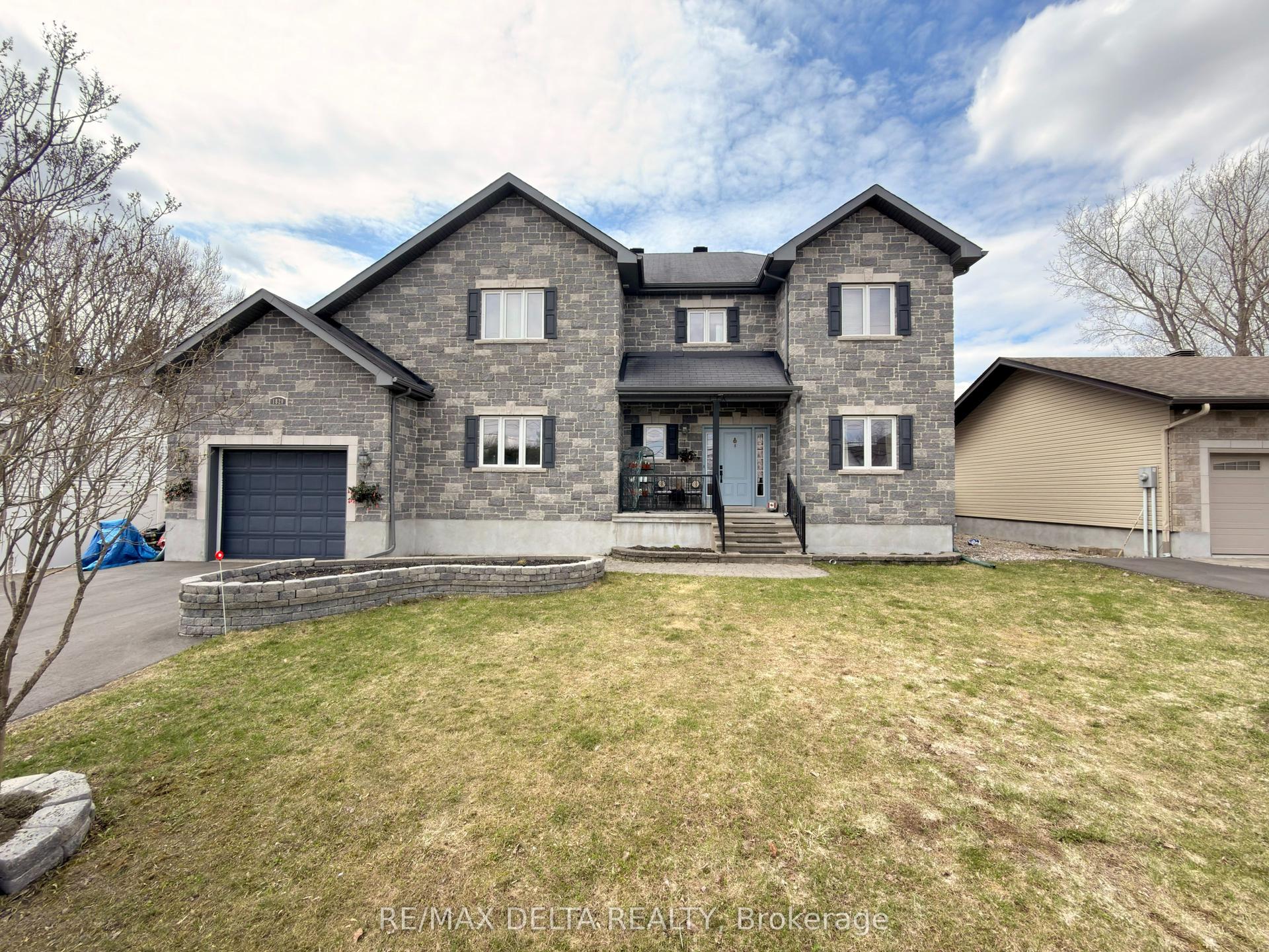 1820 LANDRY Road — photo 1