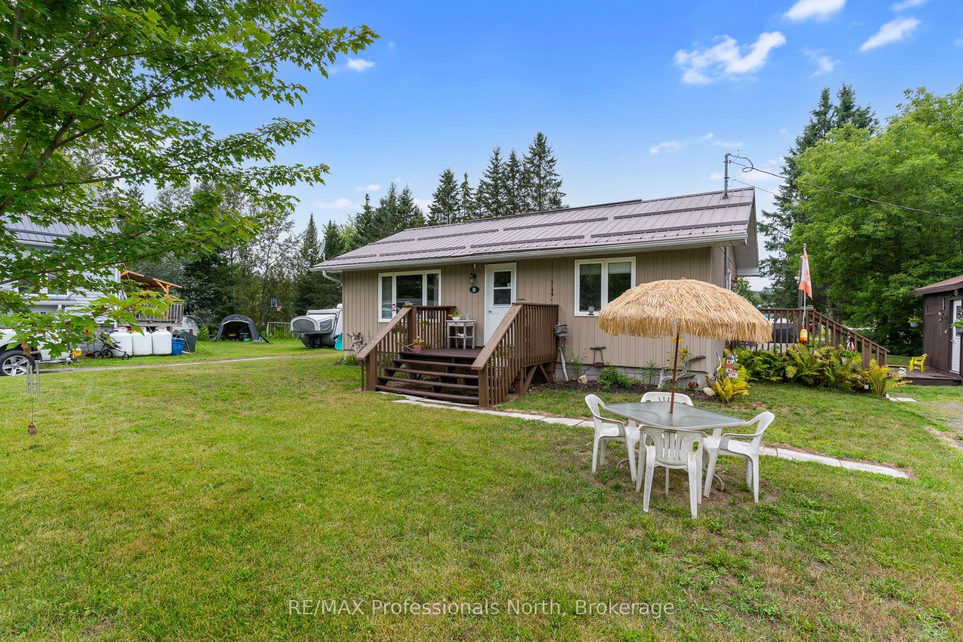 1B Lyons Street, Minden Hills — Detached for sale, photo 1
