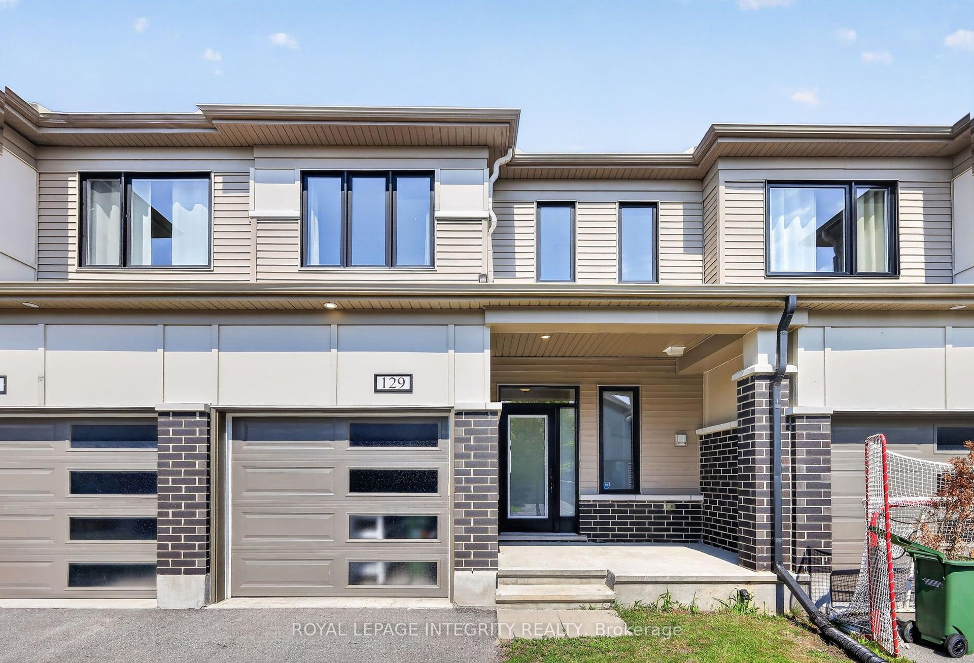 129 Umbra Place, Barrhaven — Townhouse for lease, photo 1