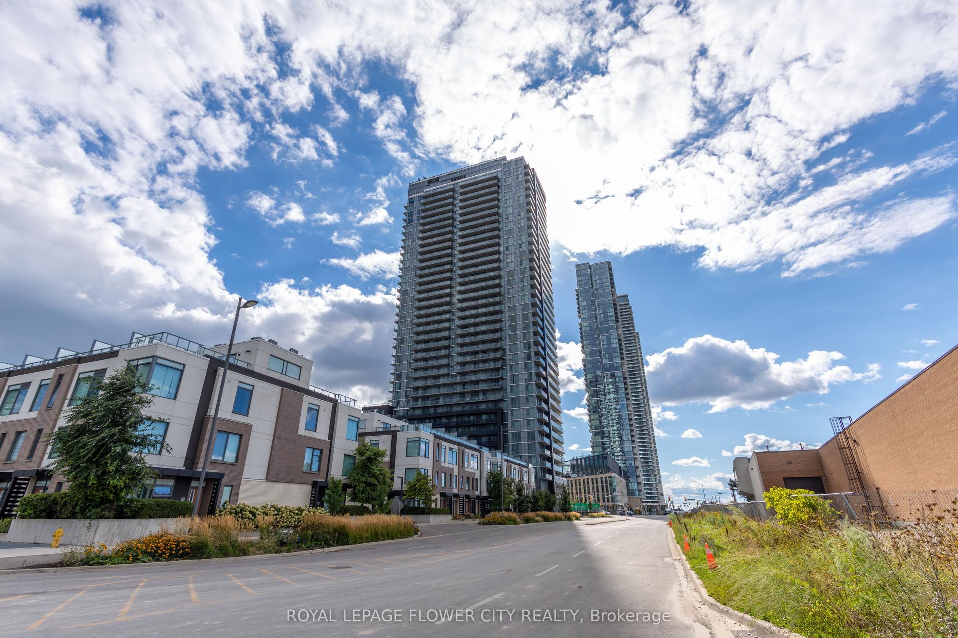 7895 Jane Street 3104 #3104, Vaughan — Condo for lease, photo 1