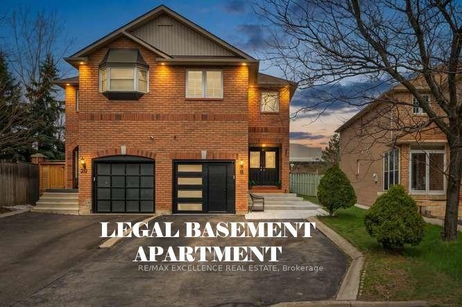 18 Manett Crescent — photo 1