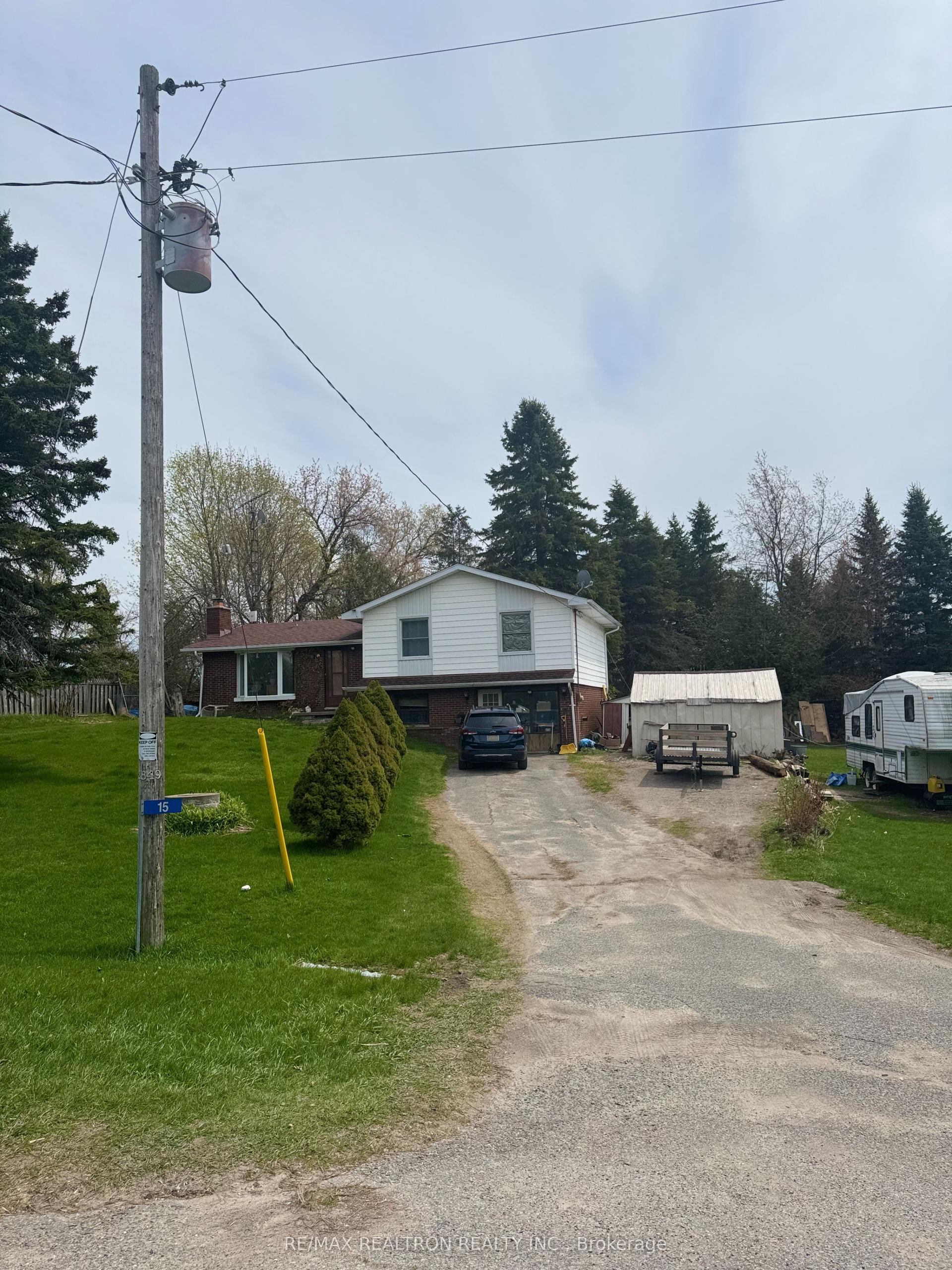 15 Bess Drive — photo 1