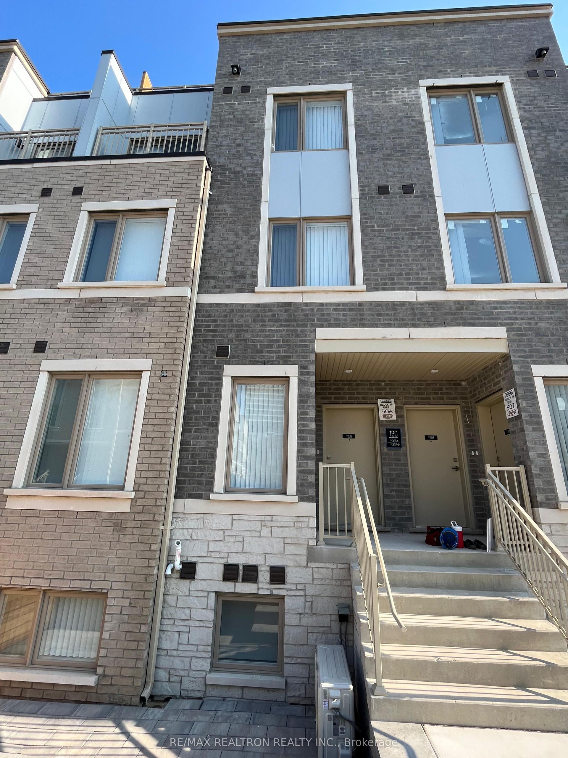 130 Honeycrisp Crescent 306 #306, Vaughan — Condo Town for lease, photo 1