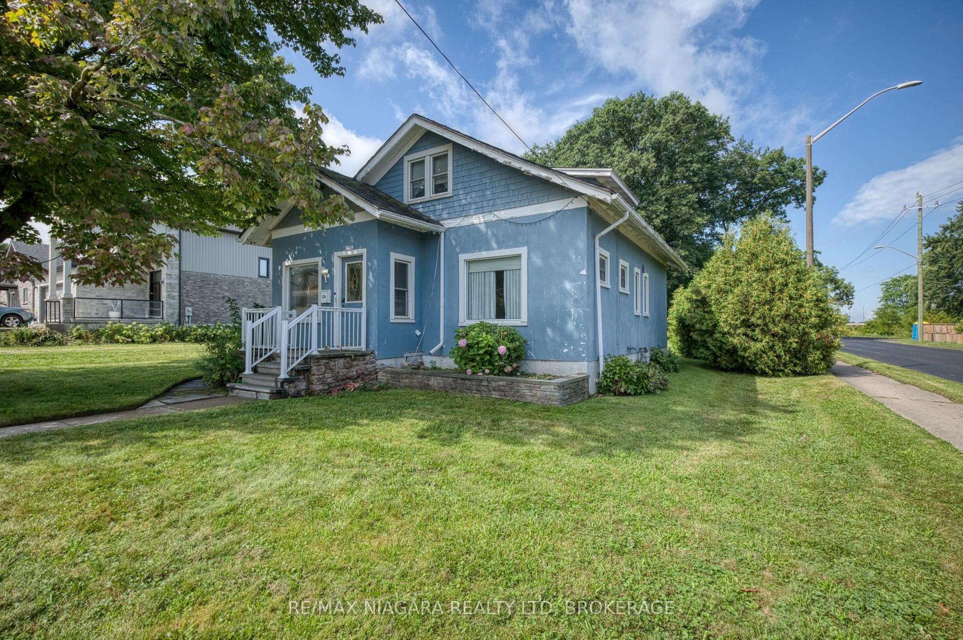 5469 Prince Edward Avenue, Niagara Falls — Detached for sale, photo 1