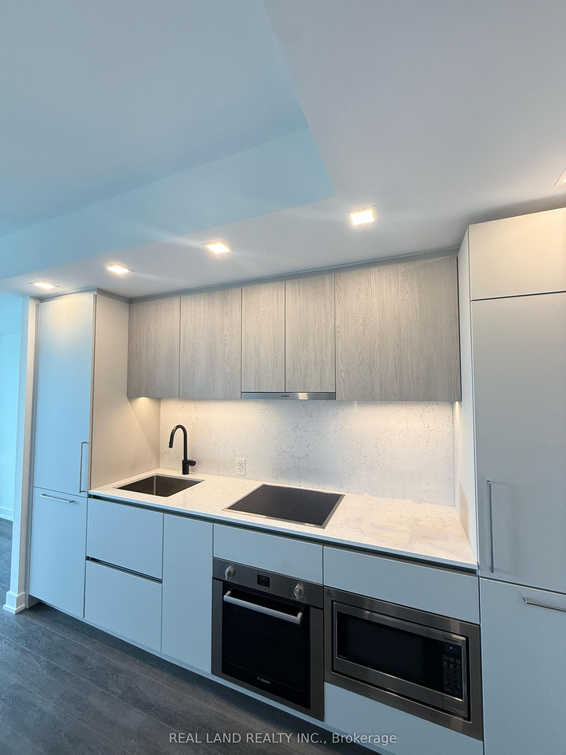 609 Sherbourne St Street 4008 #4008, Toronto — Condo for lease, photo 1