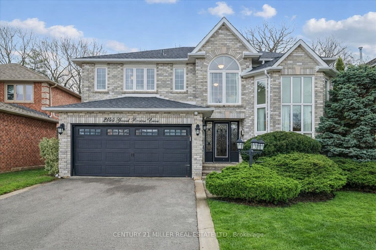 2144 Grand Ravine Drive — photo 1