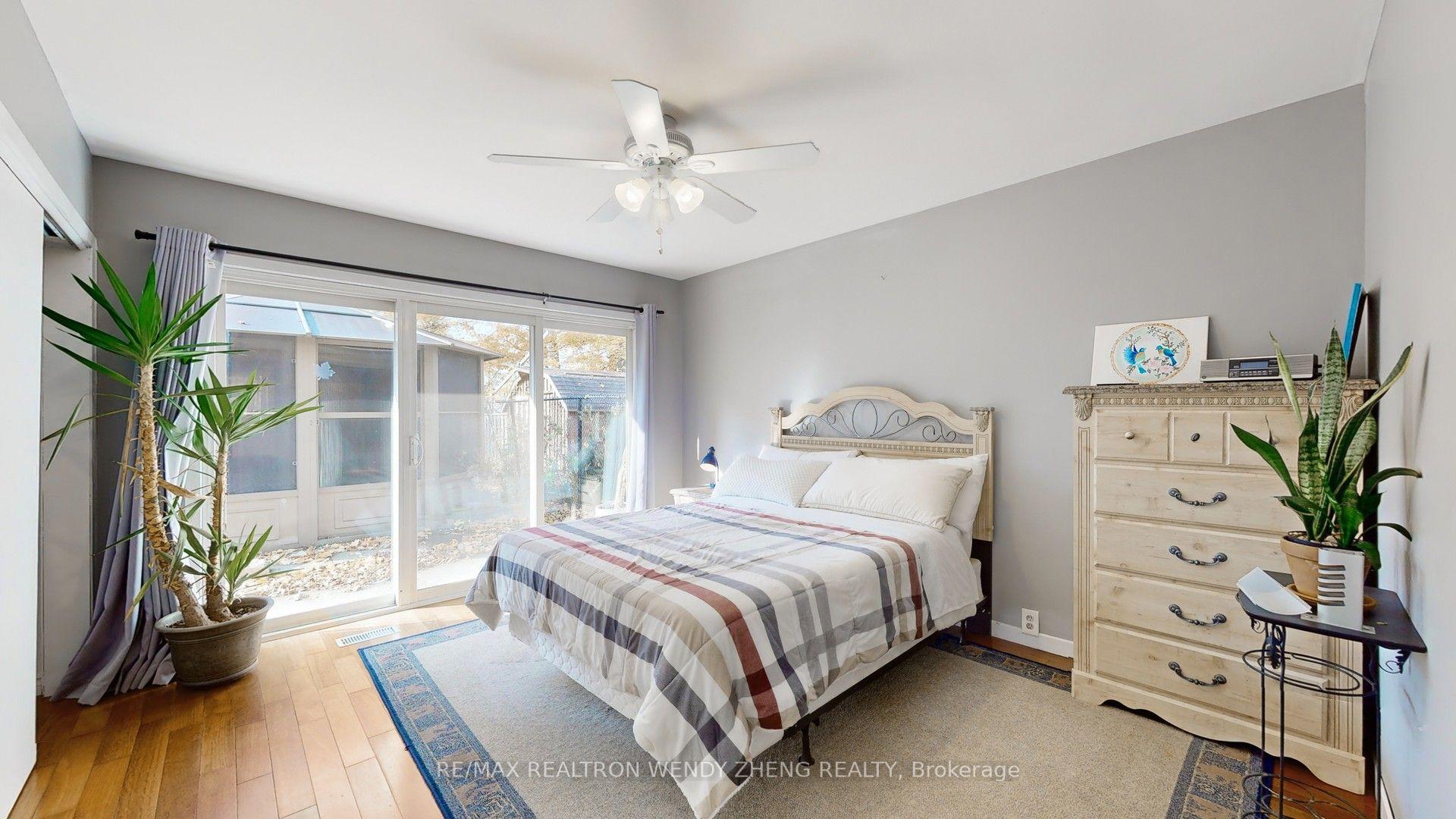 9359 Dickenson Road ROOM 1 #ROOM 1 — photo 1