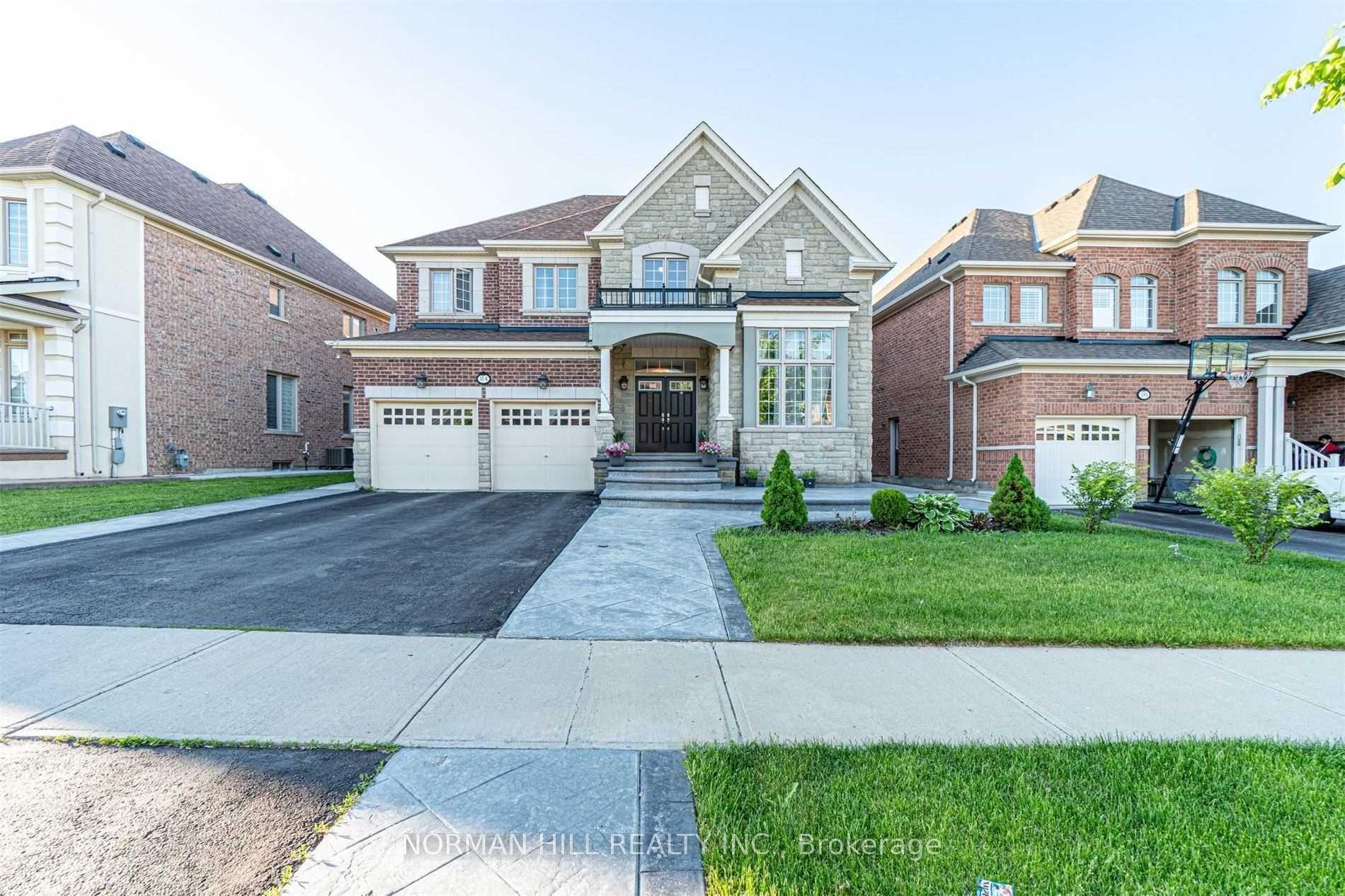 24 Rampart Drive, Brampton — Detached for lease, photo 1