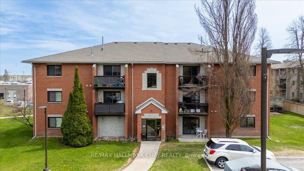 183 Edgehill Drive C2 #C2 — photo 1