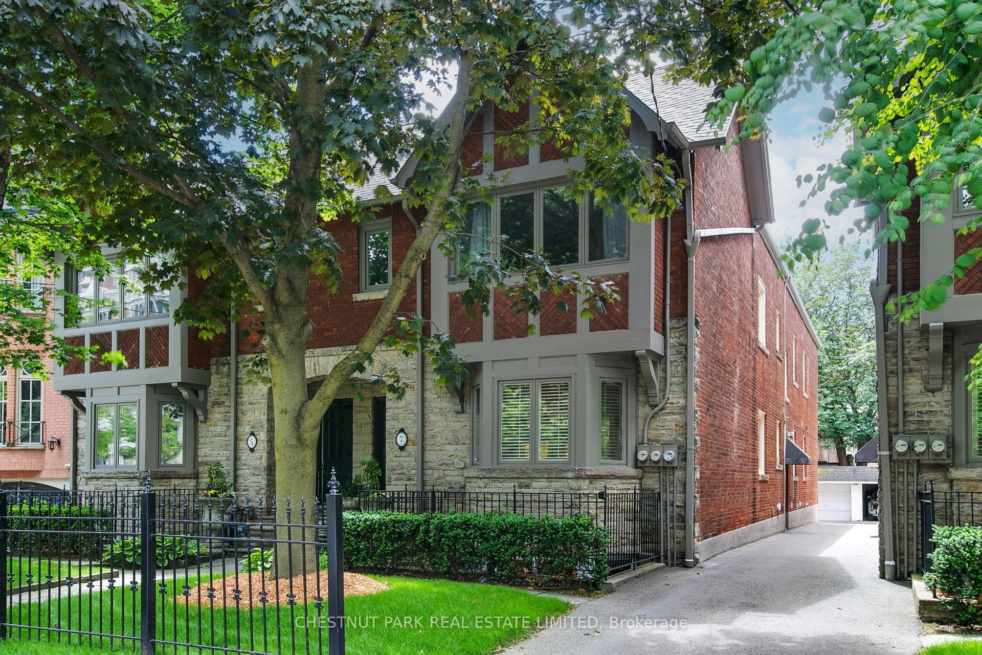 7B Clarendon Avenue — photo 1