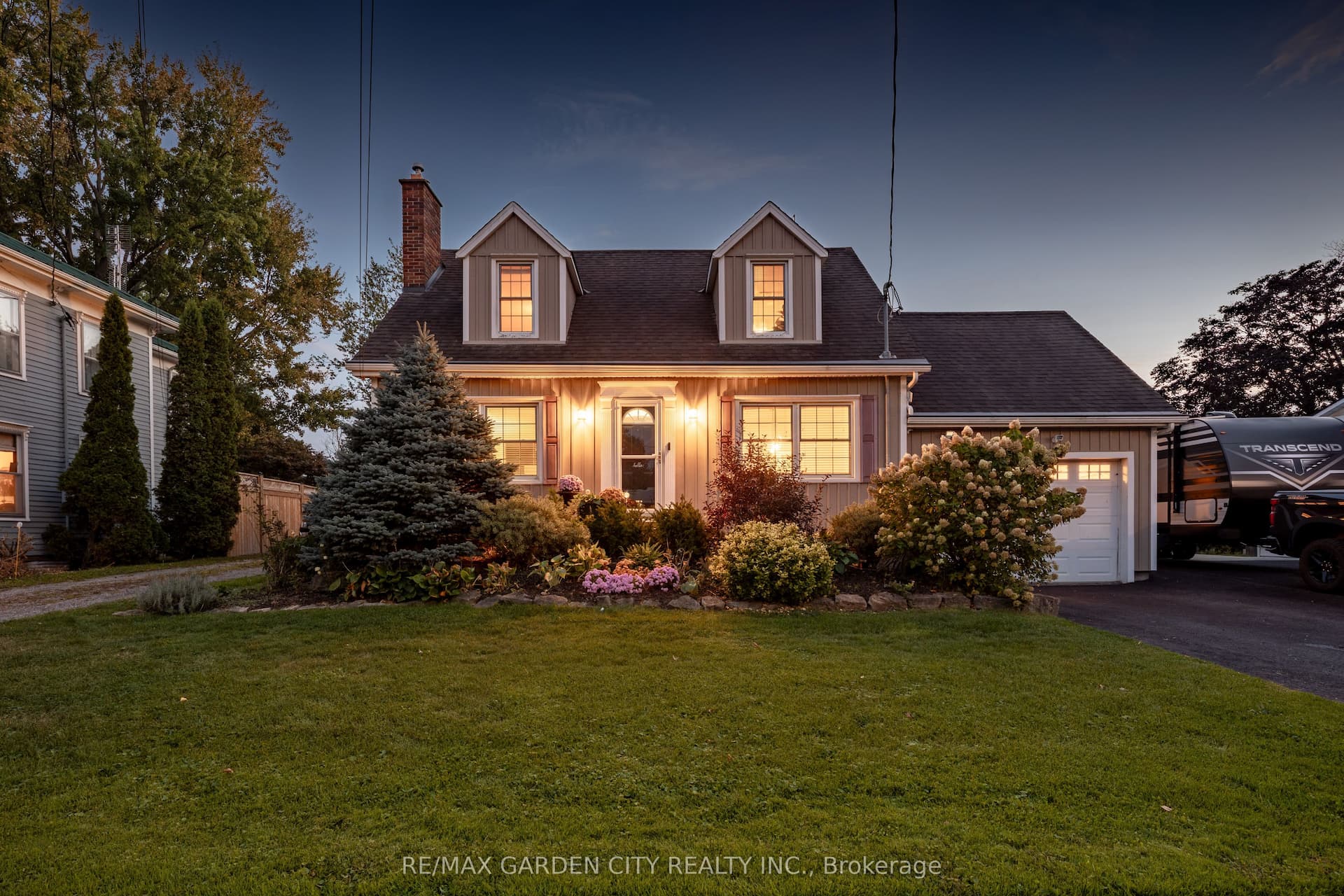 5124 Canborough Road — photo 1