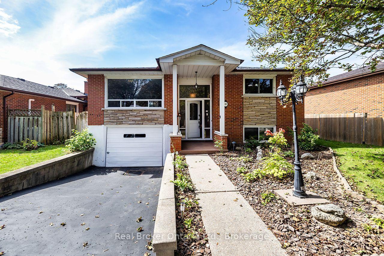 32 Strike Avenue, Clarington — Detached for sale, photo 1