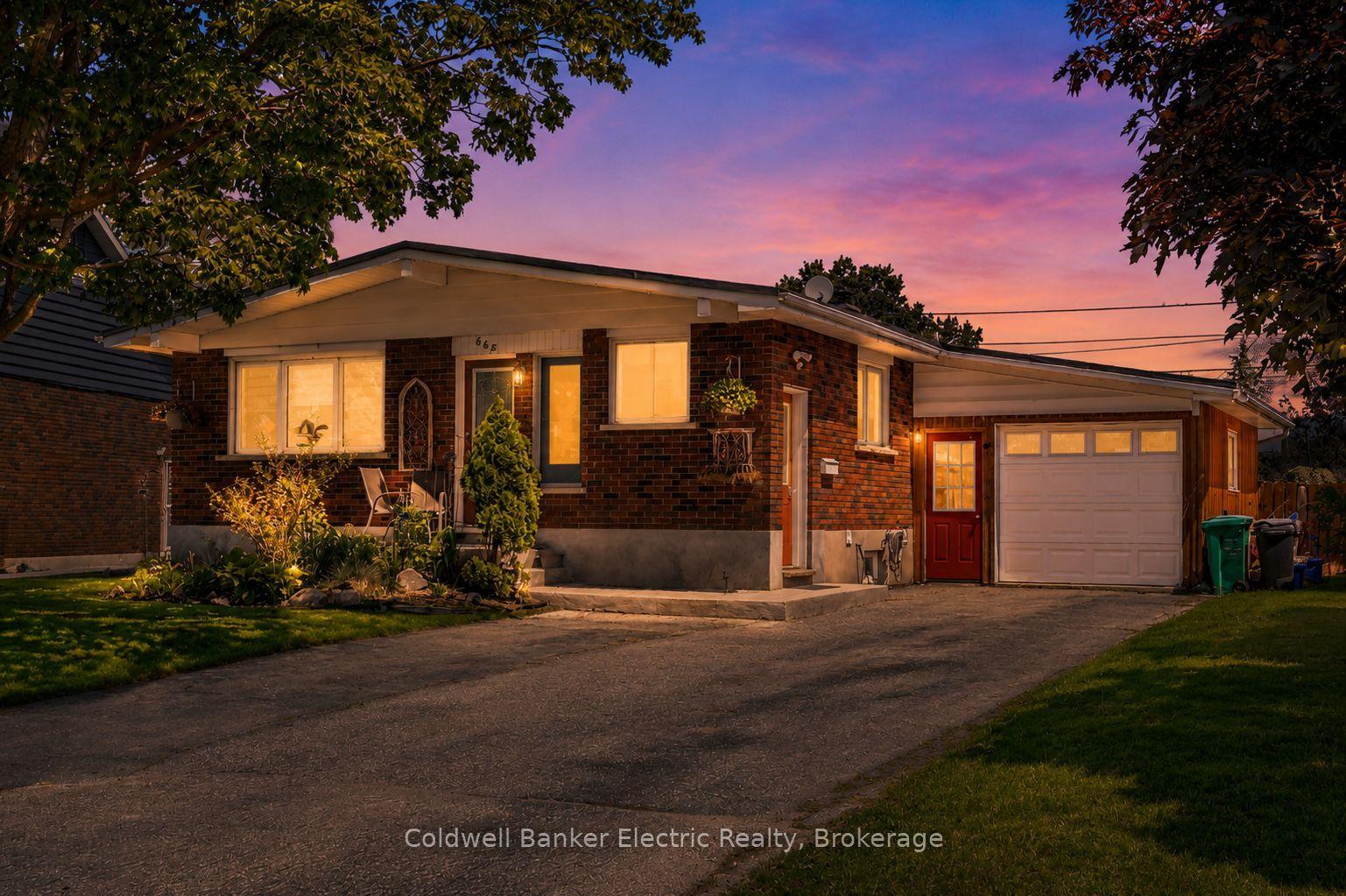 668 Barbara Crescent — photo 1