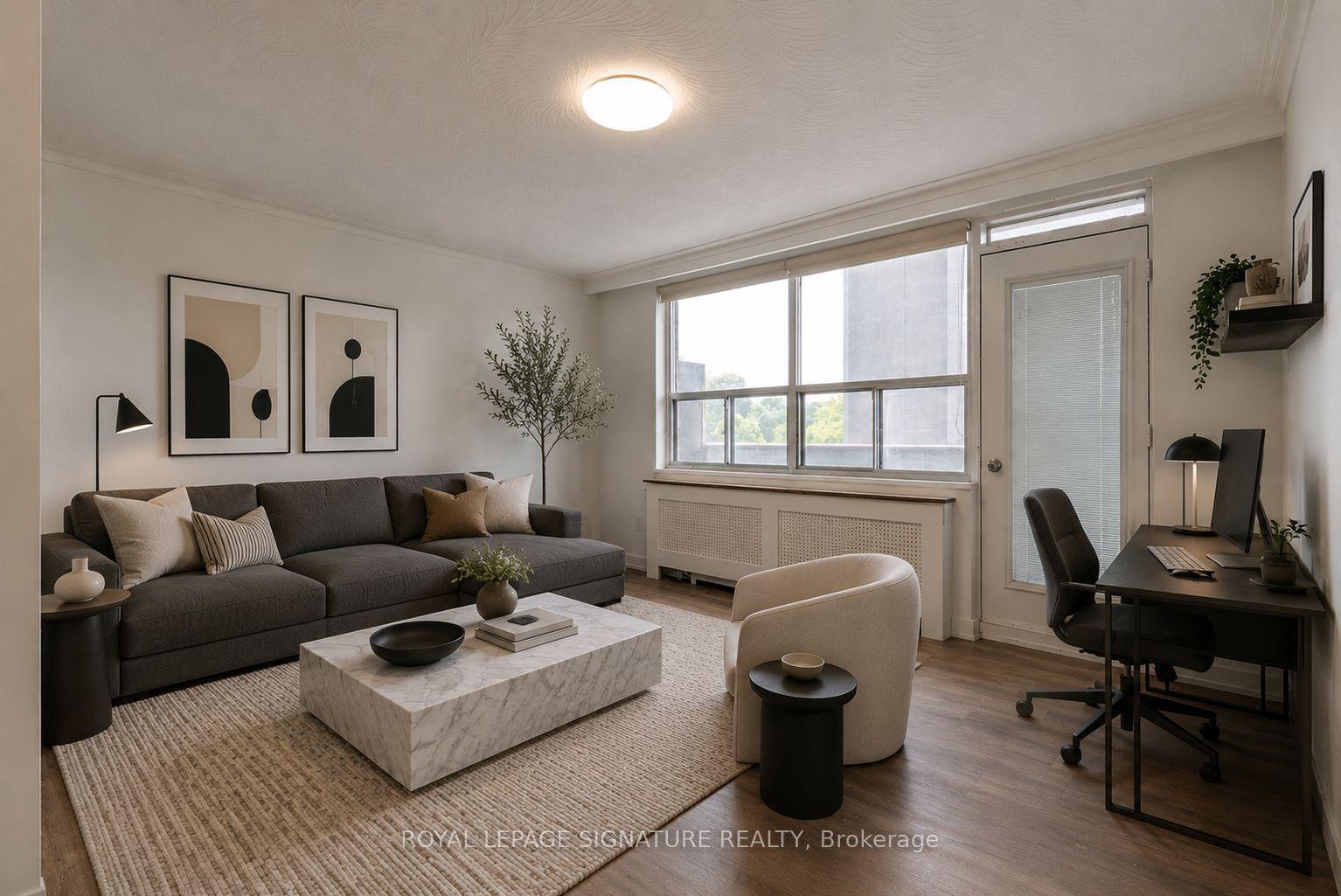 15 Gamble Avenue 303 #303, Toronto — Multiplex for lease, photo 1
