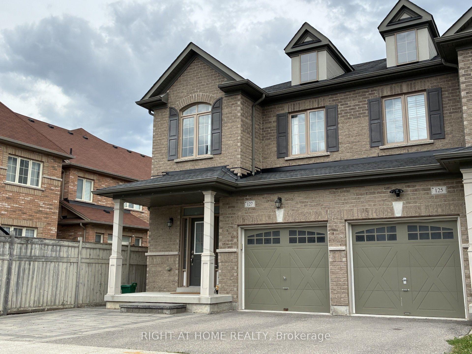 127 Wilfred Murison Avenue — photo 1
