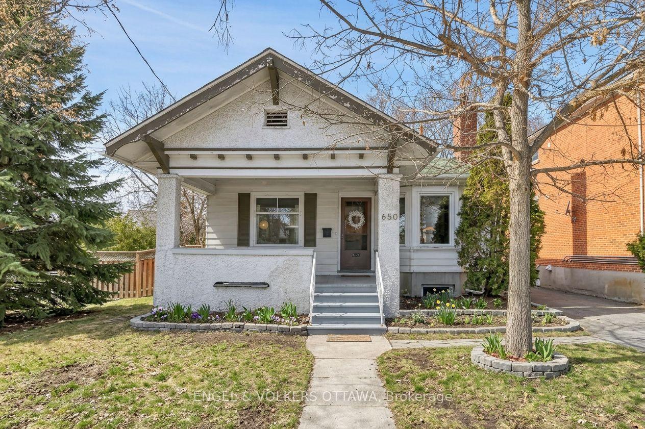 650 Churchill Avenue N — photo 1