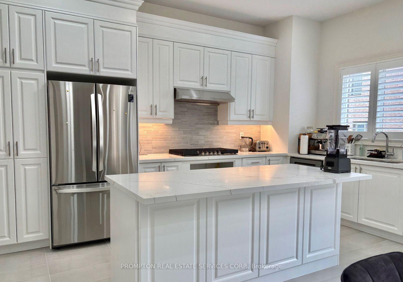 27 Current Drive, Richmond Hill — Detached for lease, photo 1