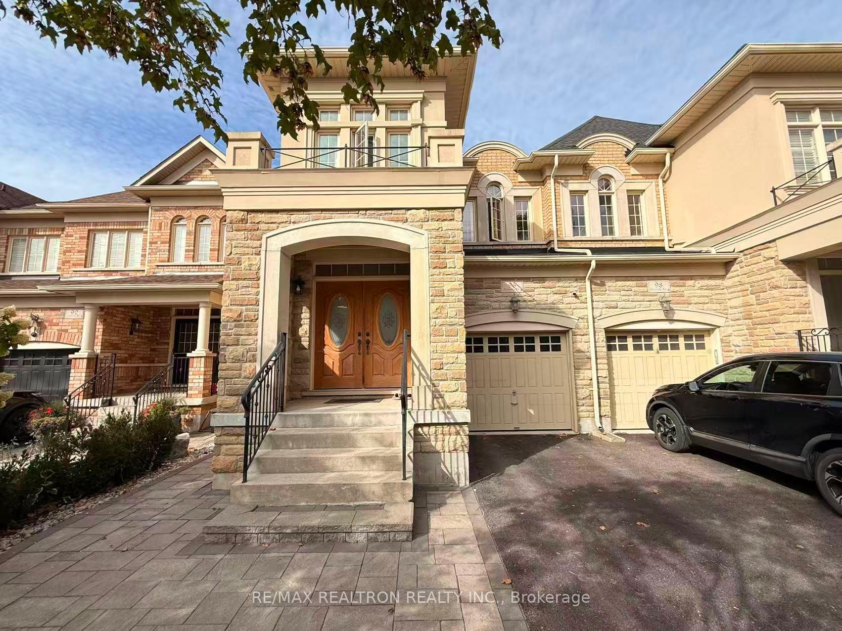 96 Ostrovsky Road, Vaughan — Semi-Detached for lease, photo 1