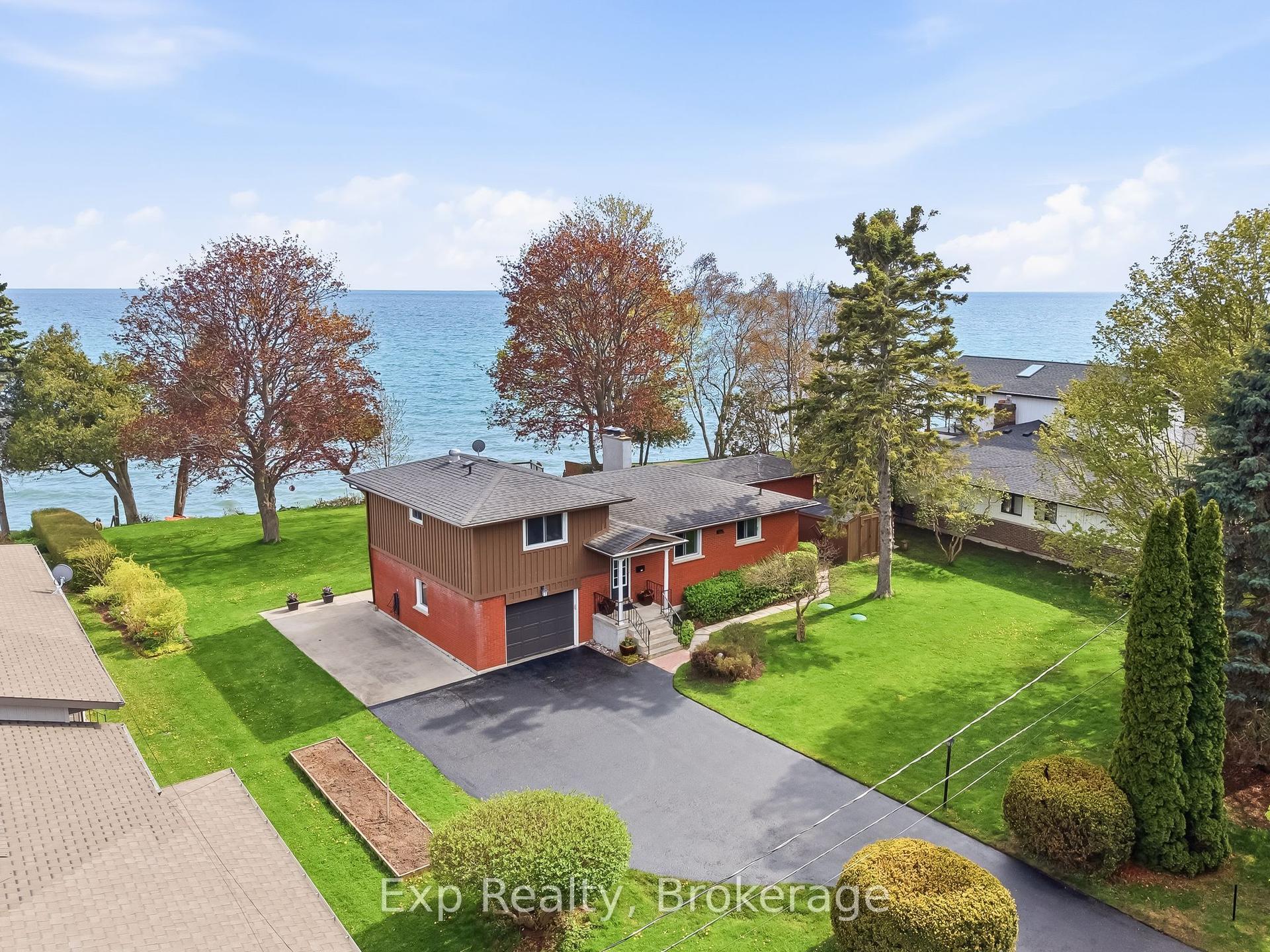 10 Cedar Lea Street — photo 1