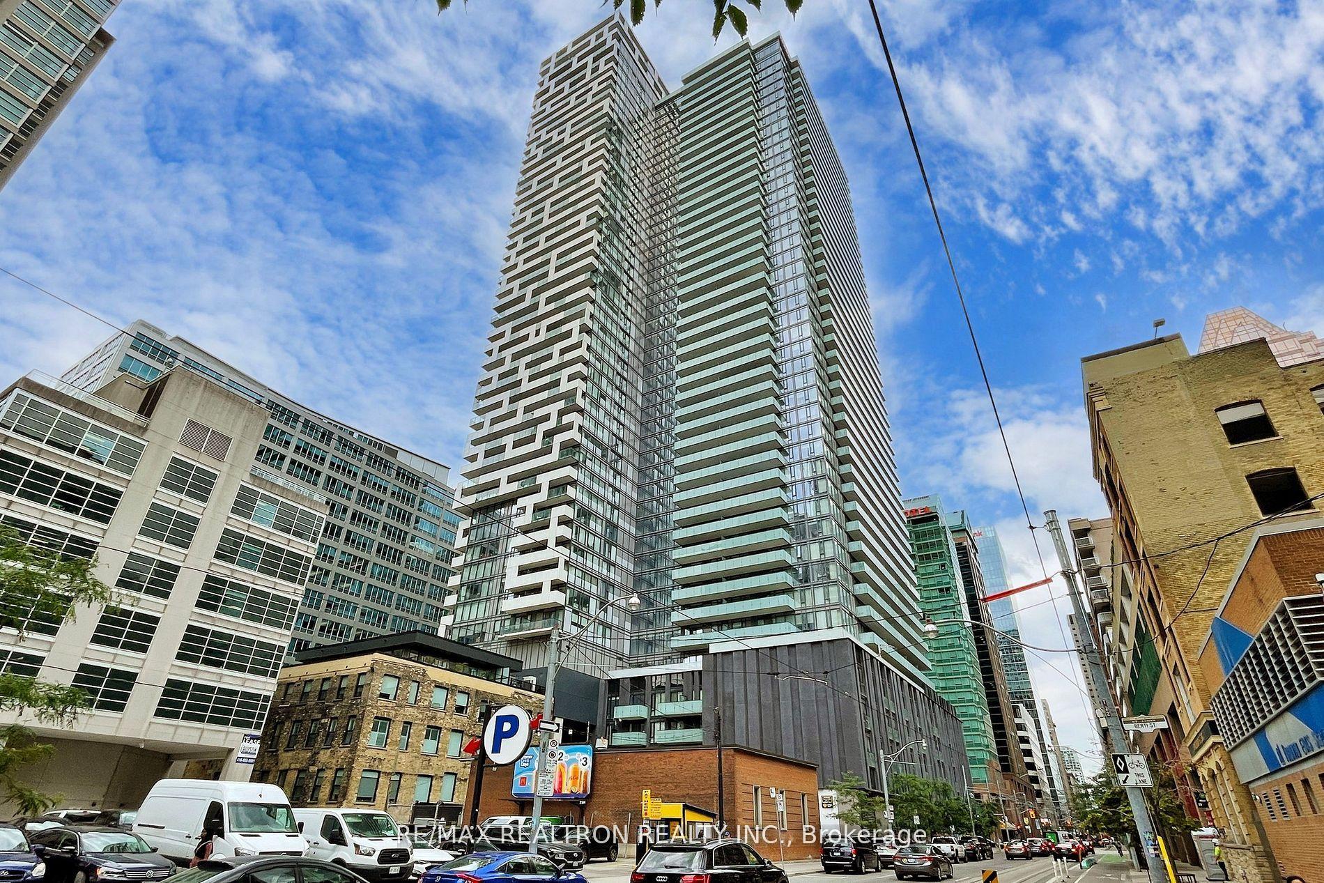 25 Richmond Street E 2809 #2809, Toronto — Condo for lease, photo 1
