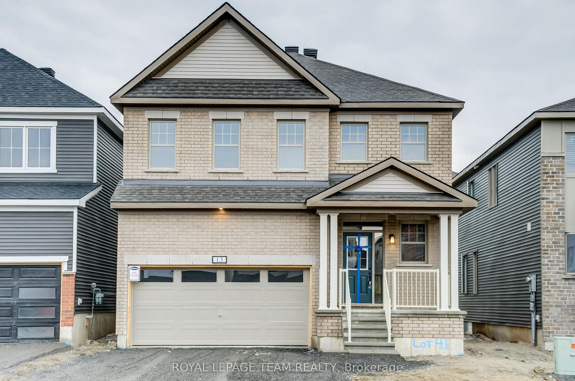 13 RACEMOSE Street, Barrhaven — Detached for lease, photo 1