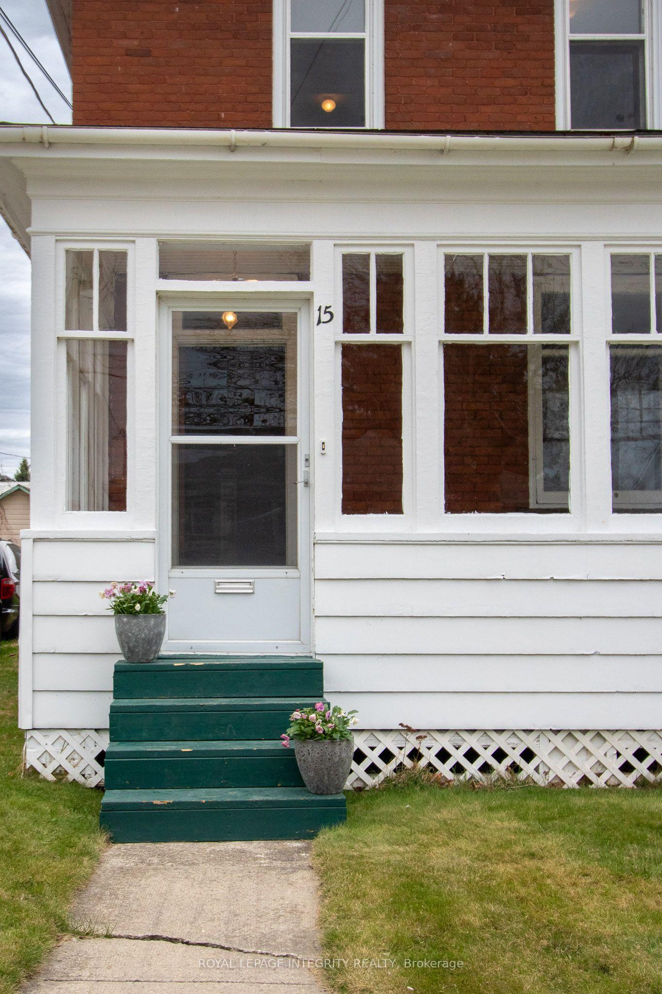 15 James Street — photo 1