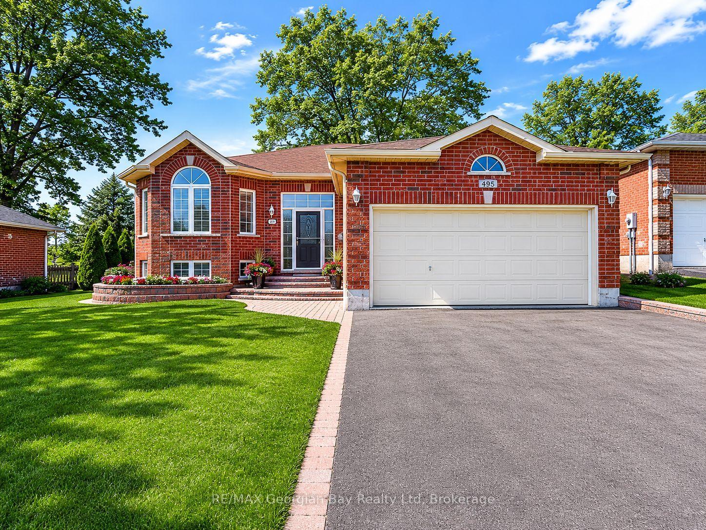 495 Shewfelt Crescent — photo 1
