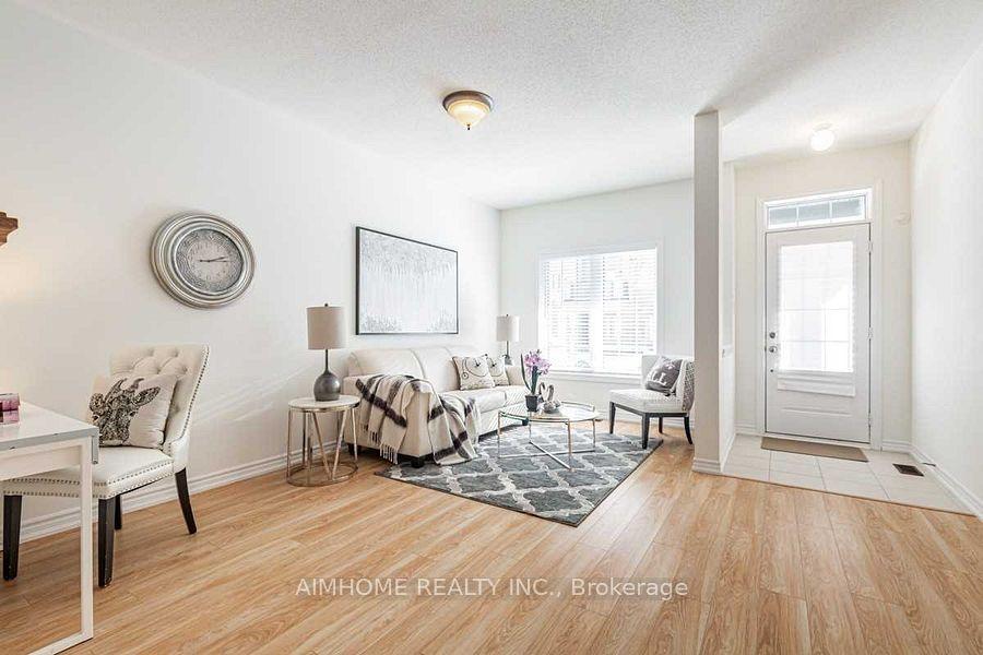 116 Frederick Wilson Avenue, Markham — Townhouse for lease, photo 1