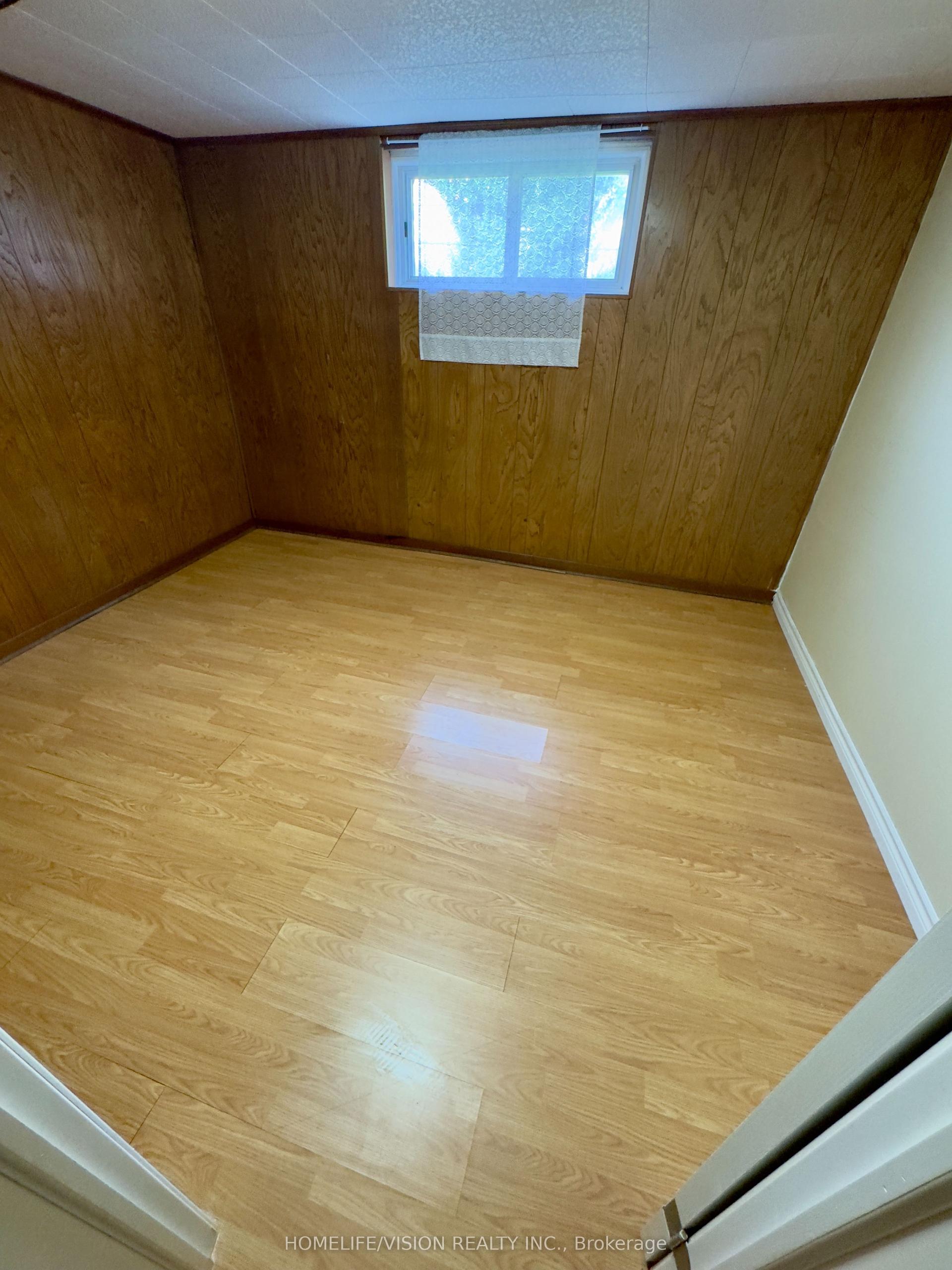 1509 Pharmacy Avenue, Toronto — Detached for lease, photo 1