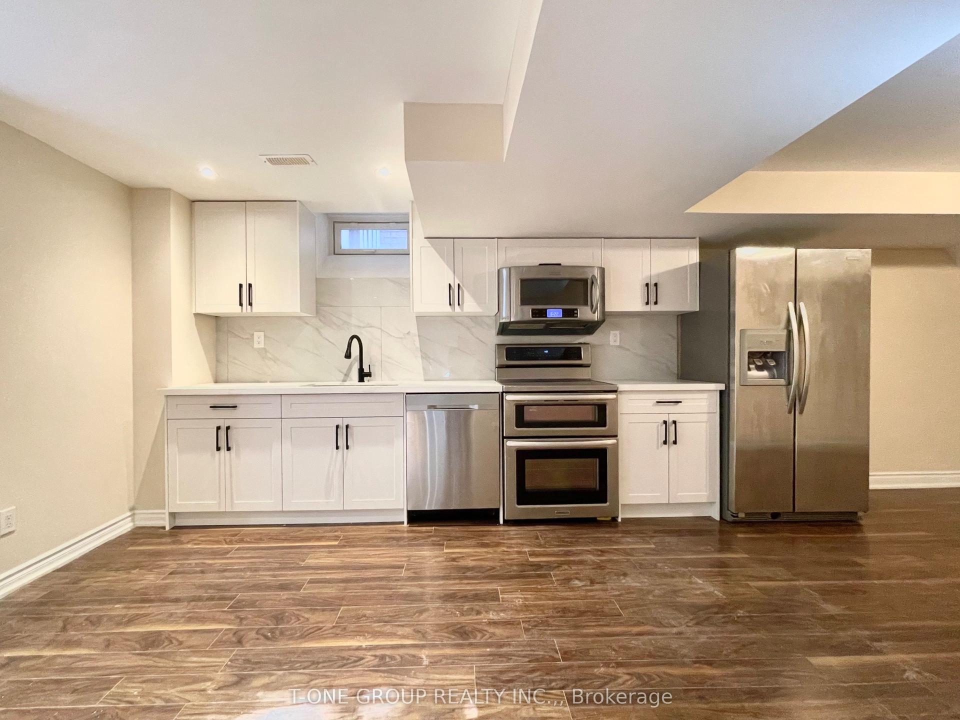 35 Valemount Way Lower #Lower, Aurora — Detached for lease, photo 1