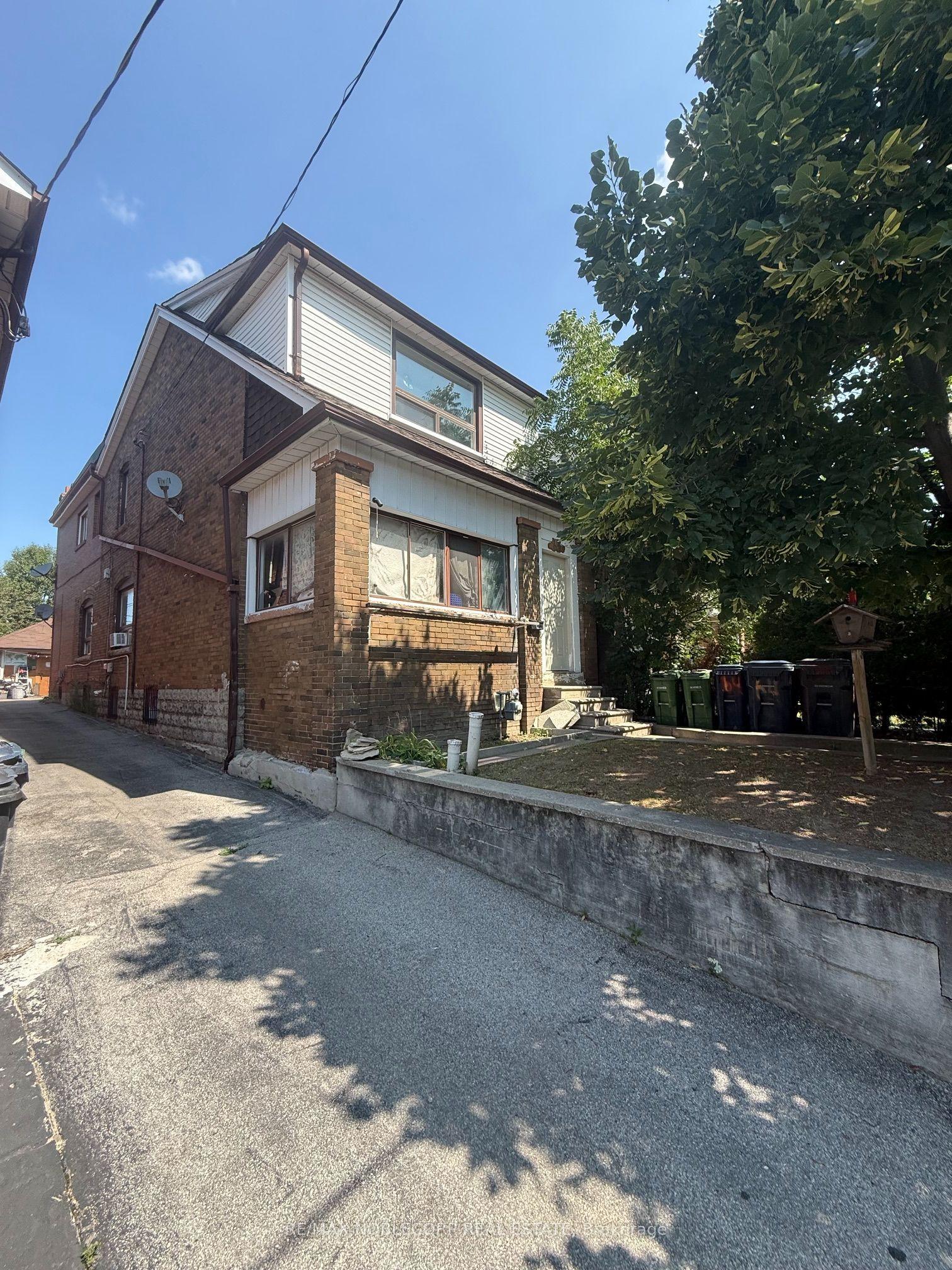 64 Ashburnham Road, Toronto — Detached for sale, photo 1