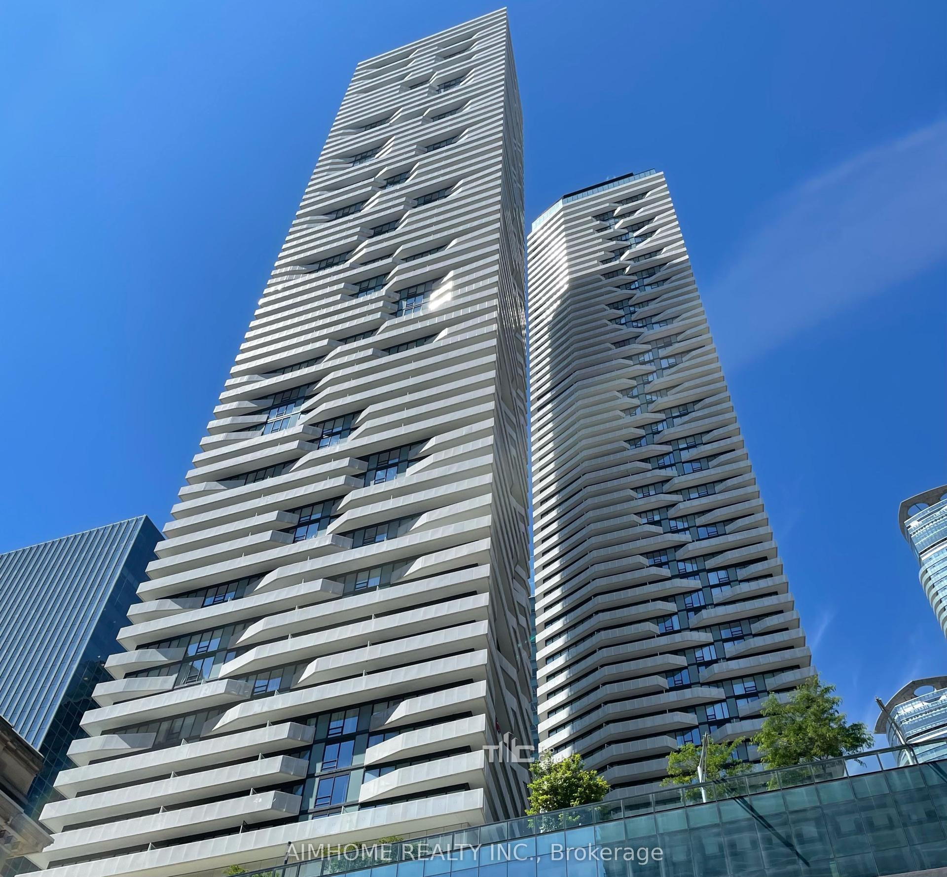 88 Harbour Street 5304 #5304, Toronto — Condo for lease, photo 1