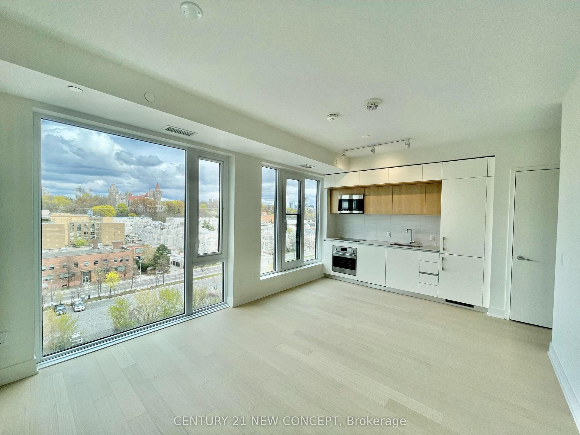 322 Dupont Street 906 #906 — photo 1