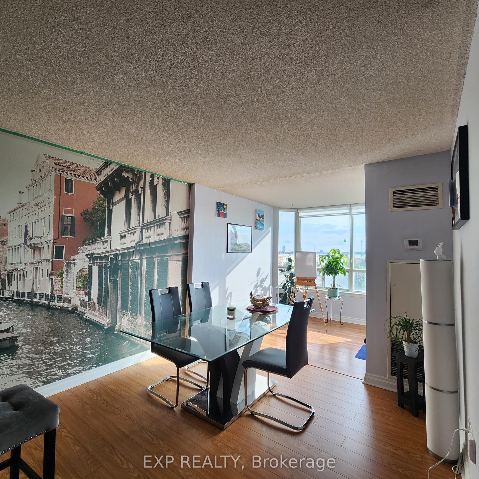 550 Webb (Shared Space) Drive 409 #409, Mississauga — Condo for lease, photo 1