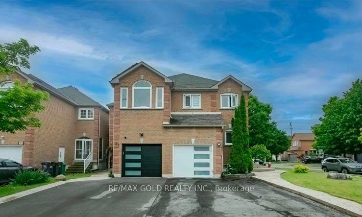 95 Lent Crescent, Brampton — Semi-Detached for lease, photo 1