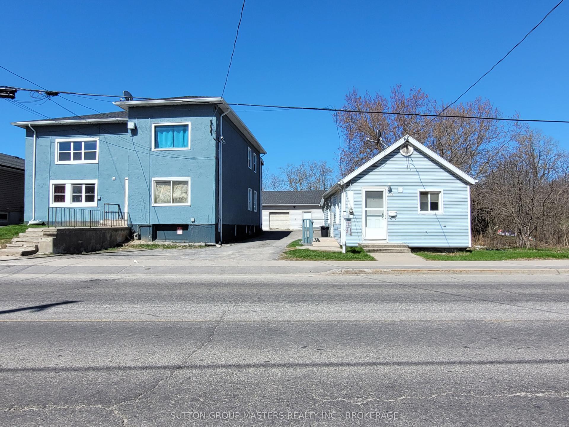 686 & 688 Montreal Street — photo 1