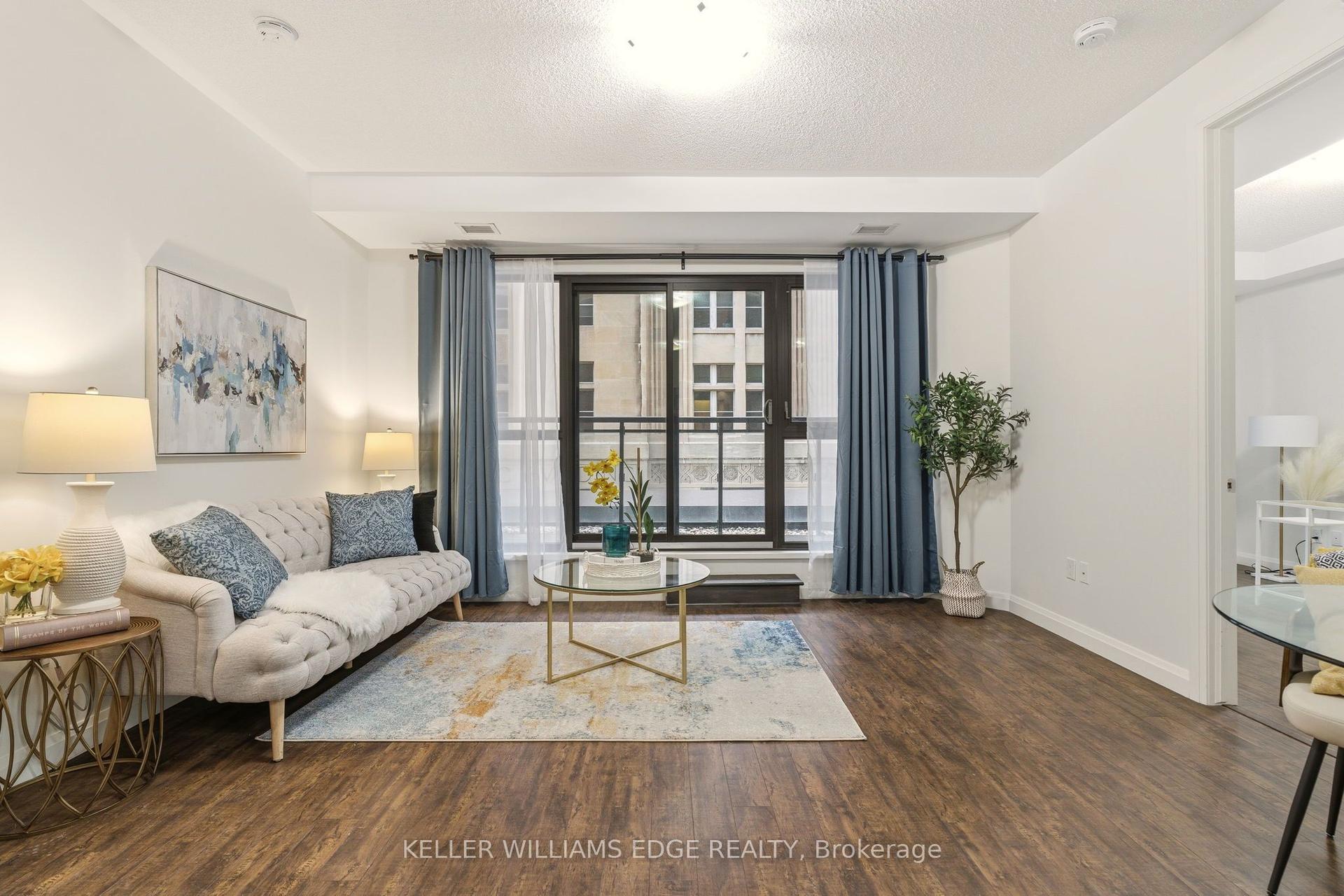 112 King Street E 408 #408 — photo 1