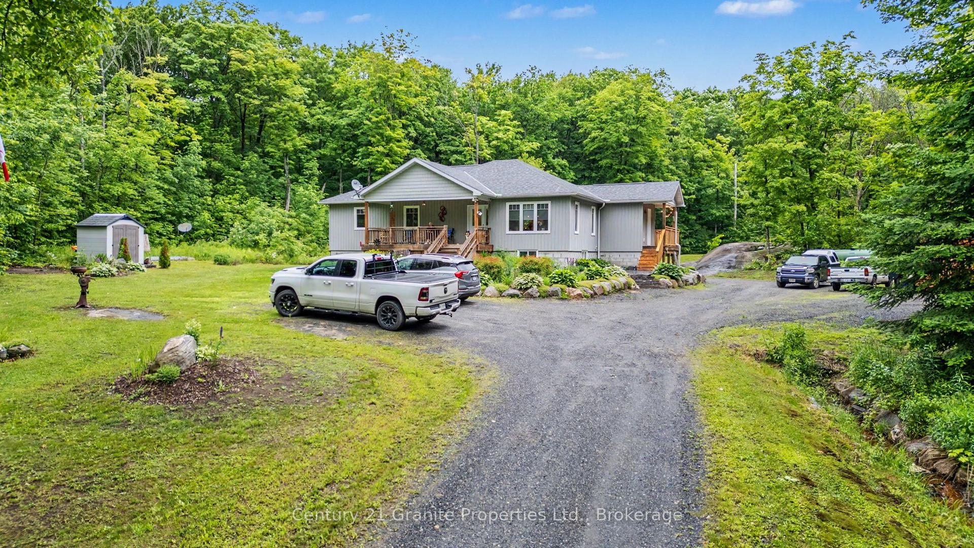 64 Loucks Road — photo 1