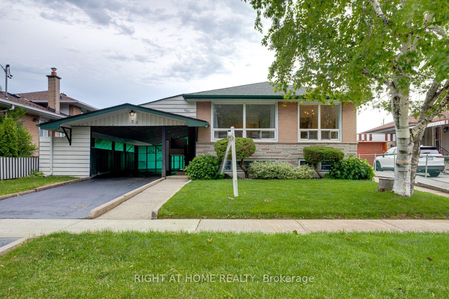 75 Milford Haven Drive — photo 1