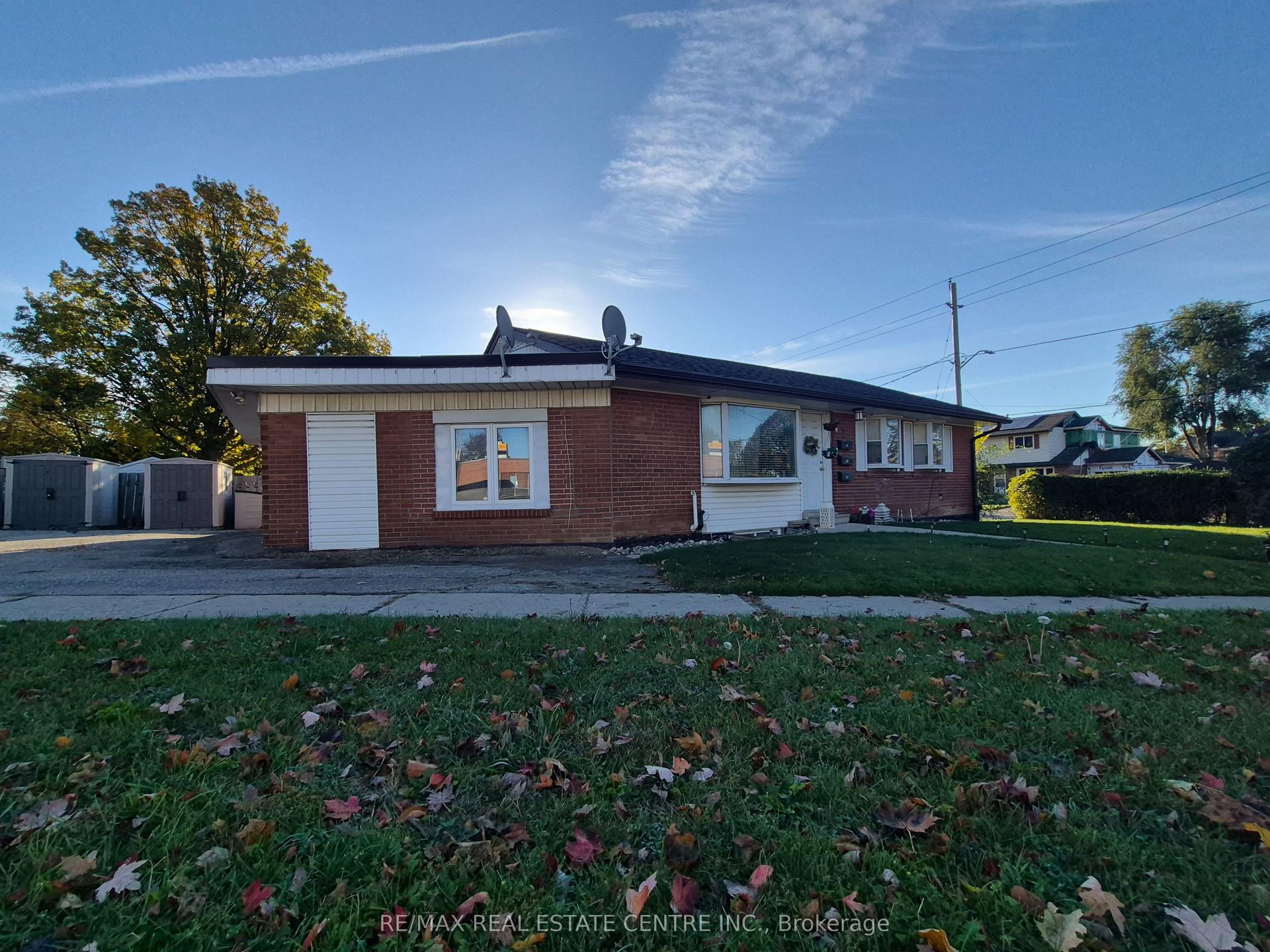 7 Rexway Drive, Halton Hills — Detached for lease, photo 1