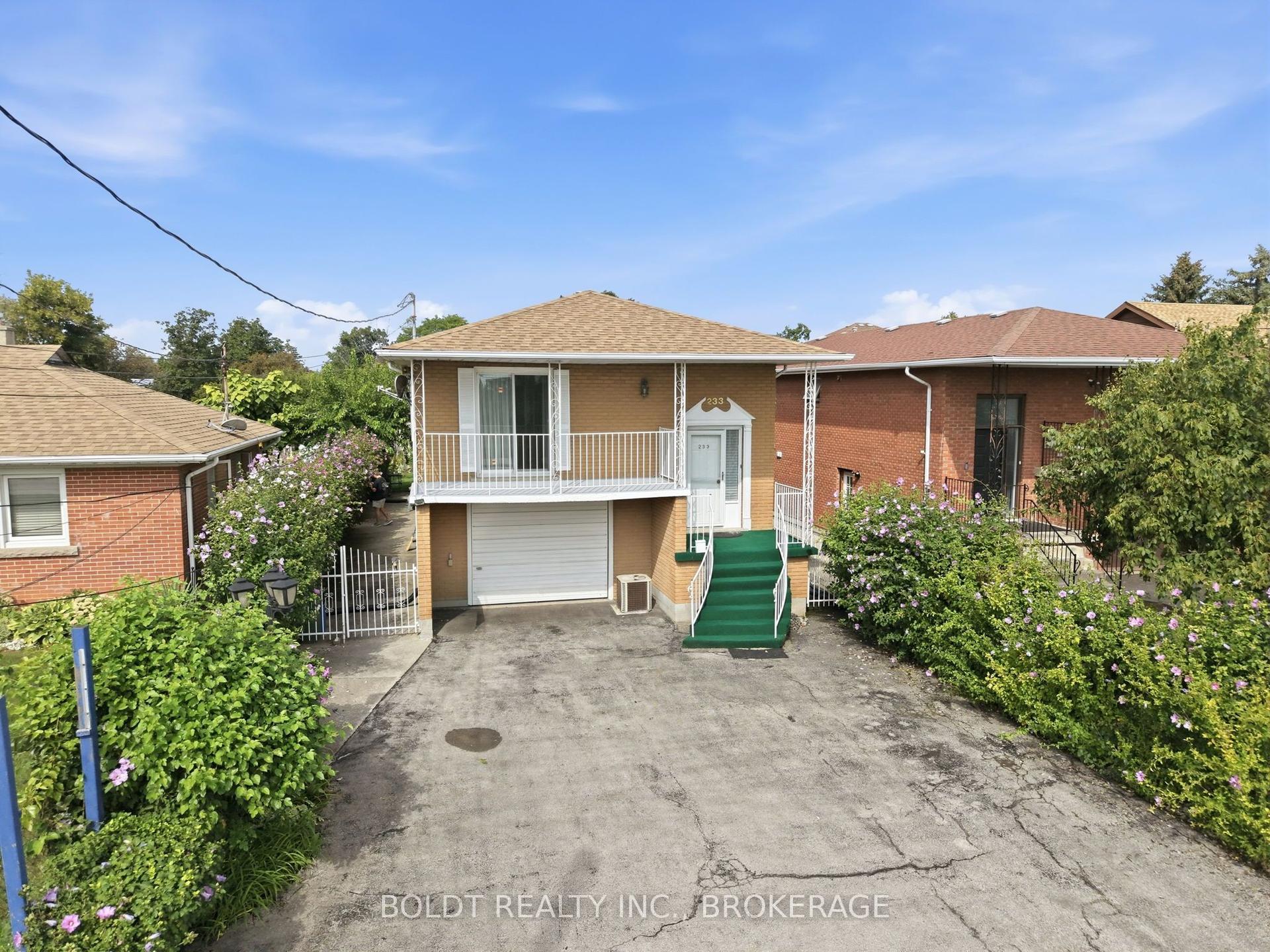233 Fruitland Road, Hamilton — Detached for sale, photo 1