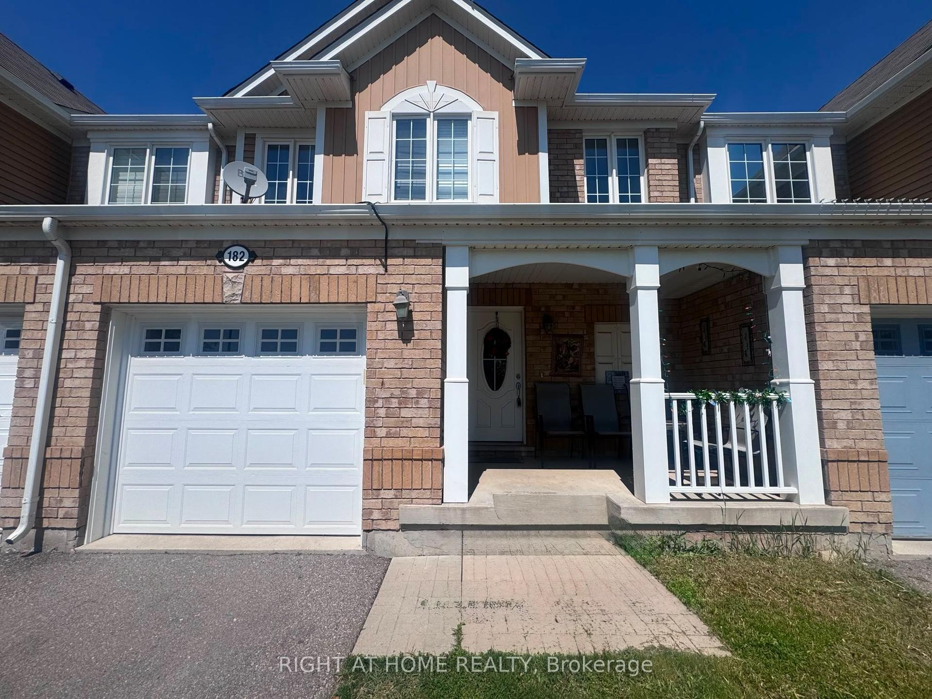 182 Higginbotham Crescent — photo 1