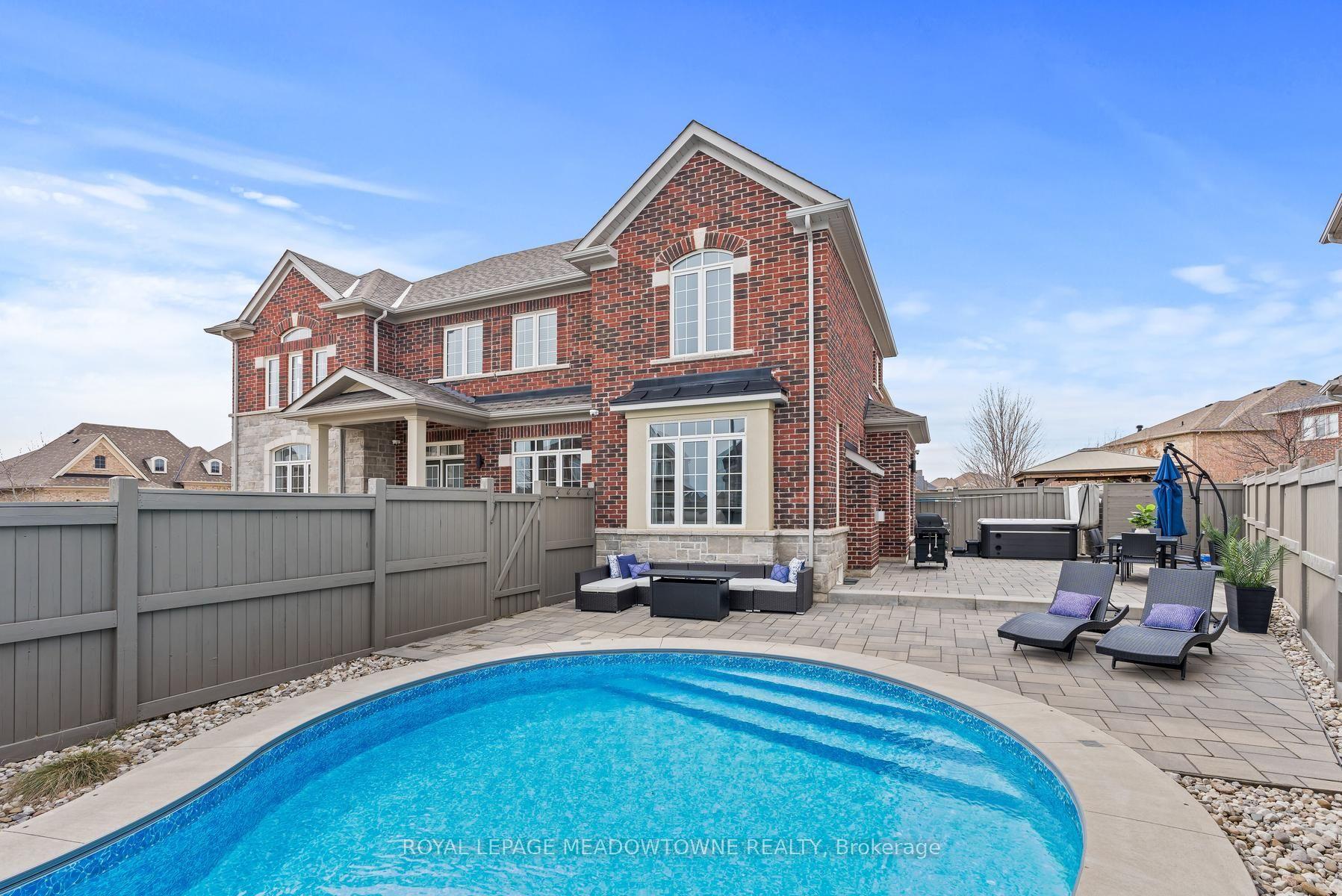 67 Hidden Lake Trail, Halton Hills — Detached for sale, photo 1