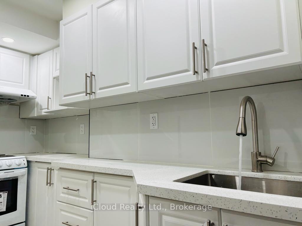 35 Brixham Lane BASEMENT UNIT #BASEMENT UNIT, Brampton — Townhouse for lease, photo 1