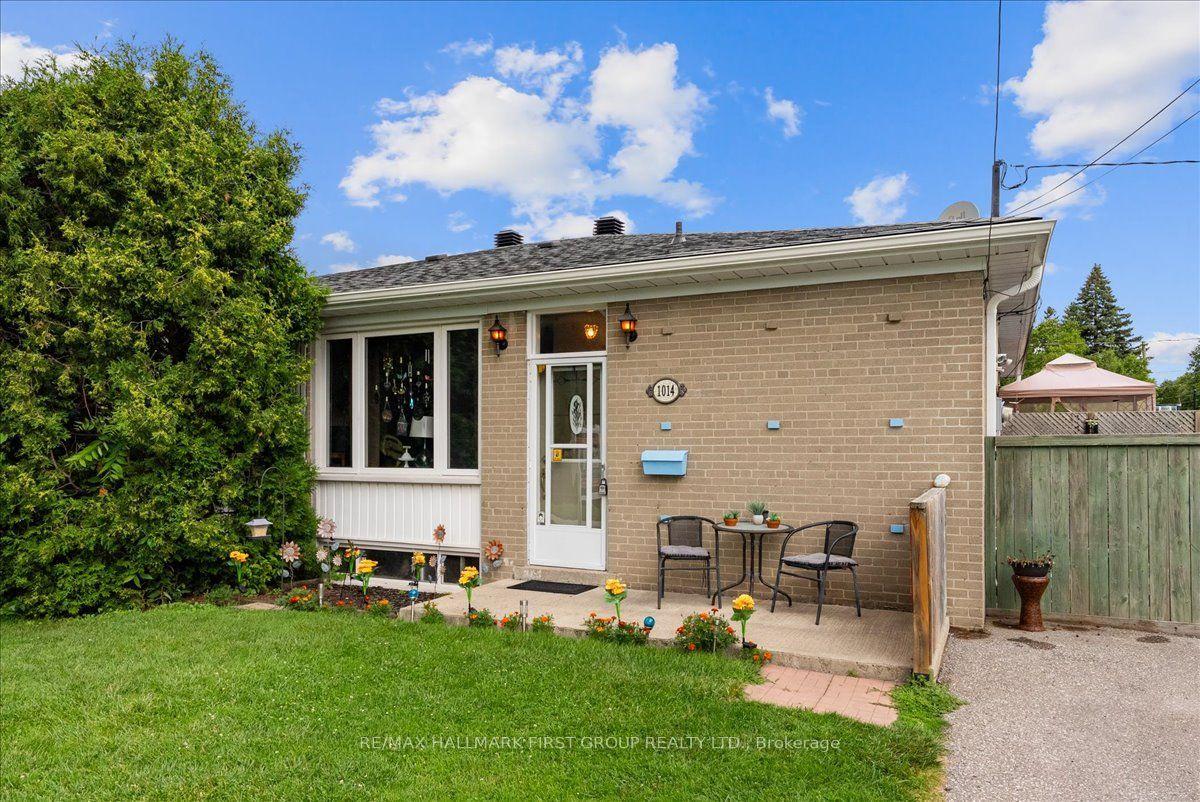 1014 Dunlop Street E, Whitby — Semi-Detached for sale, photo 1